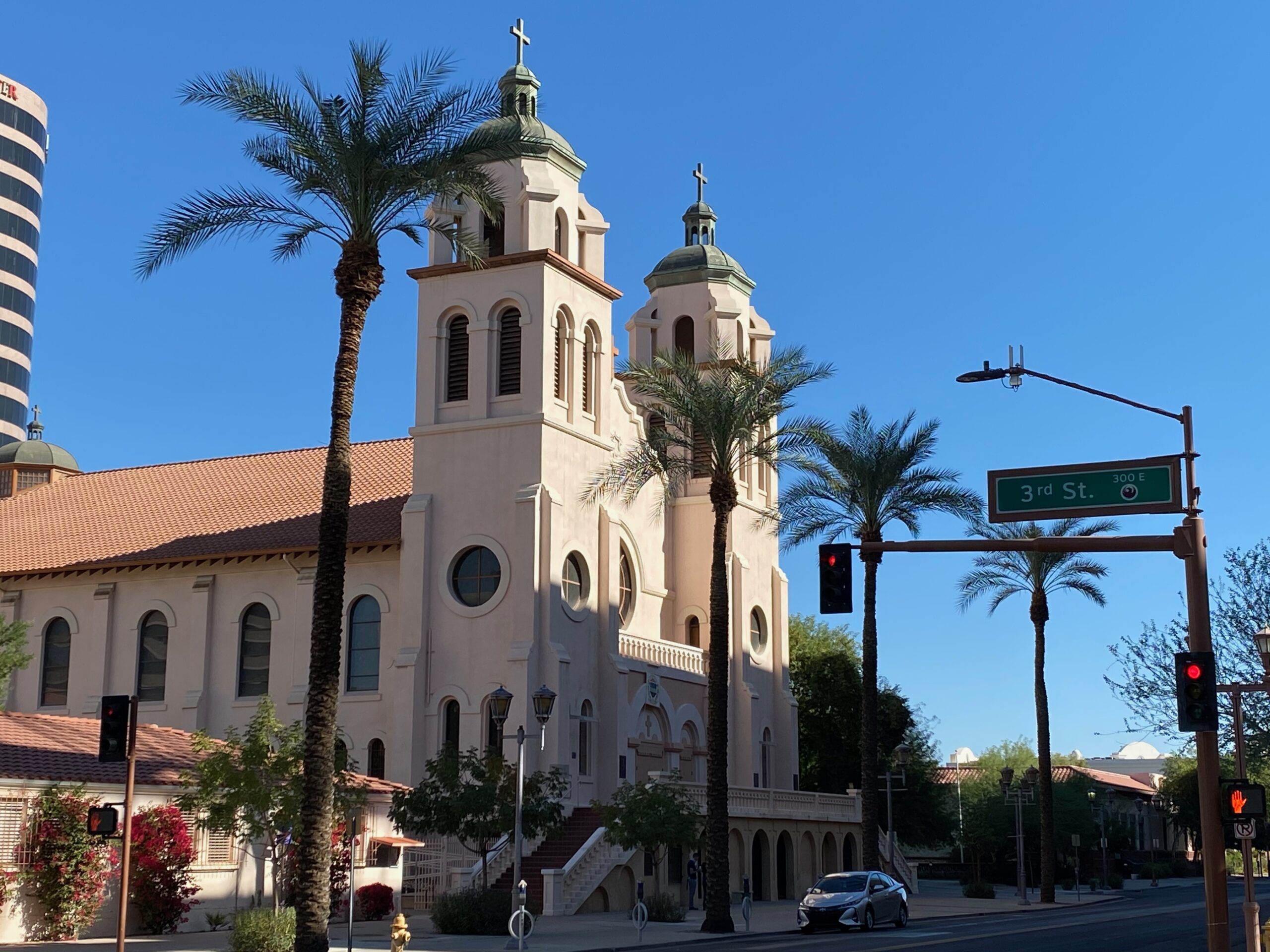 GUIDED WALKING TOURS 